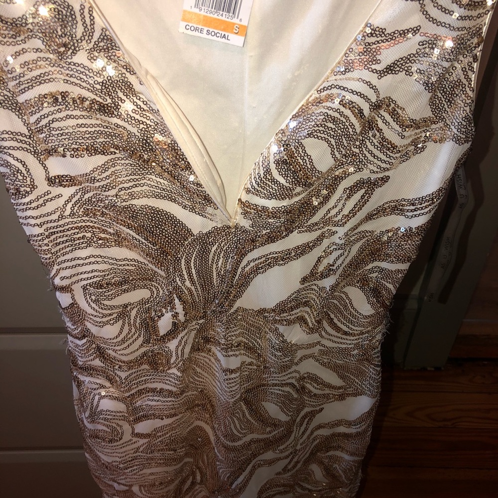 Night dress small.